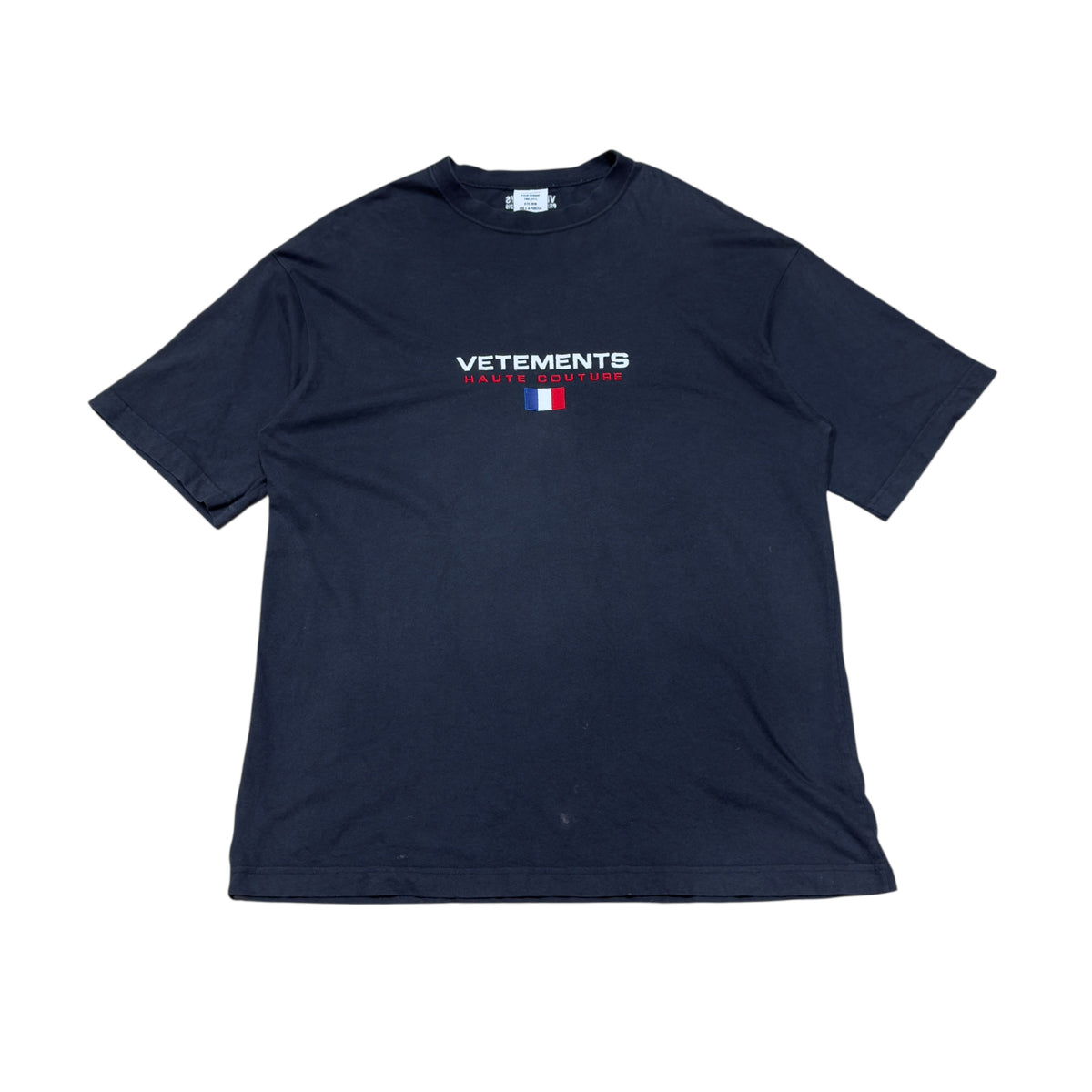 VETEMENTS HAUTE COUTURE TEE.