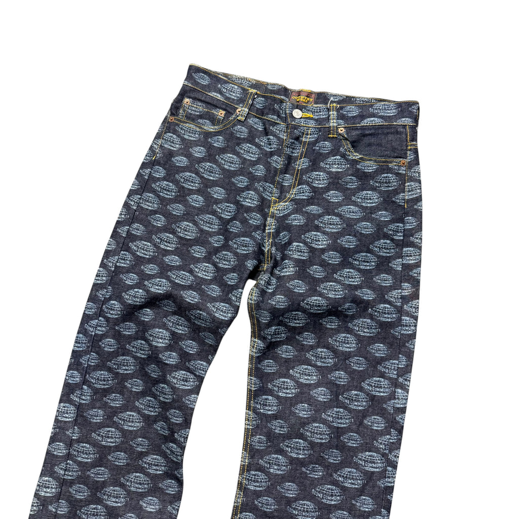 OZONE COMMUNITY ALL OVER PRINT DENIM.