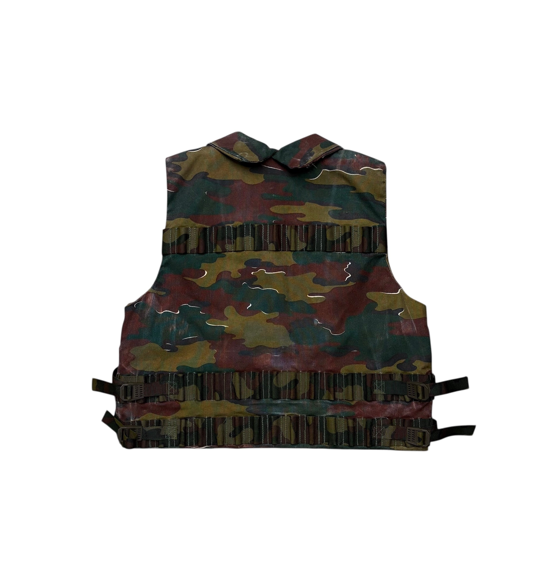 VINTAGE 80’S CAMO TACTICAL VEST.