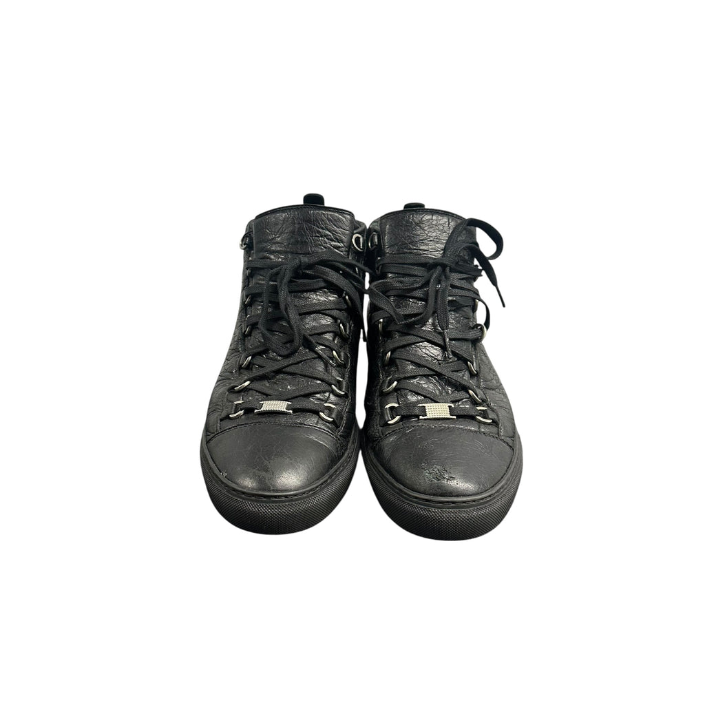 BALENCIAGA BLACK ARENAS.