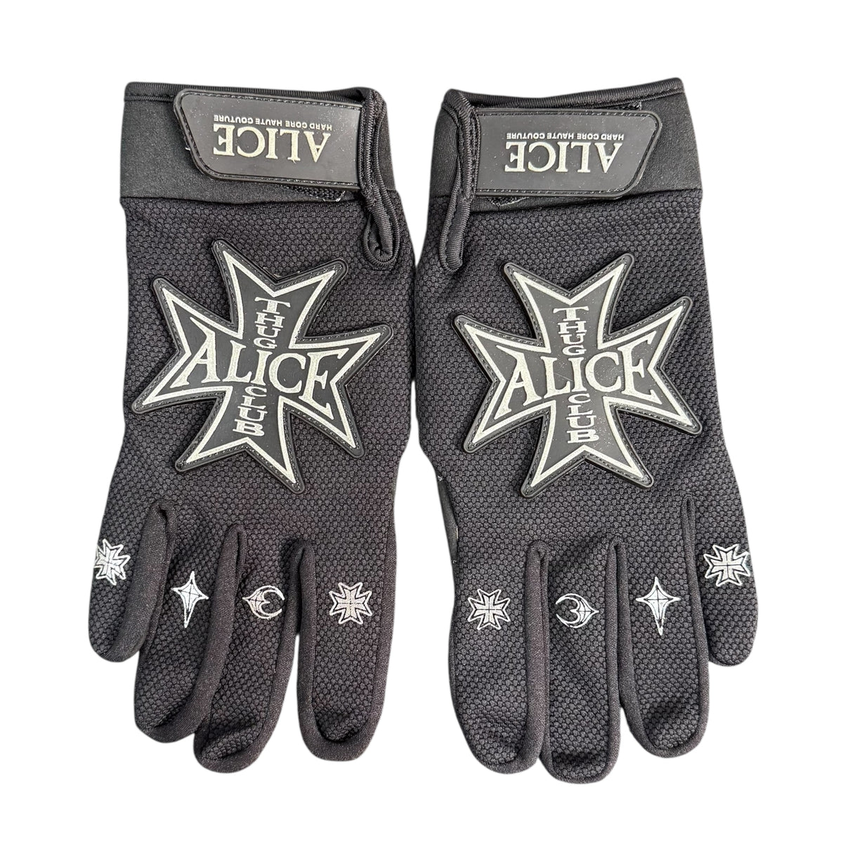 ALICE HOLLYWOOD X THUG CLUB GLOVES.