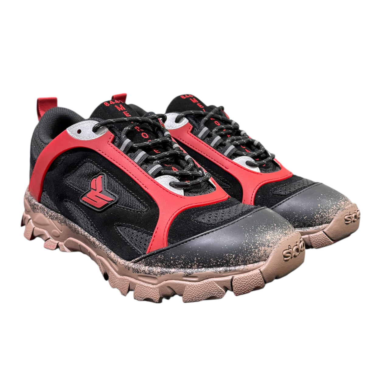 SICKO X 424 MUDDY HIKING SHOES.