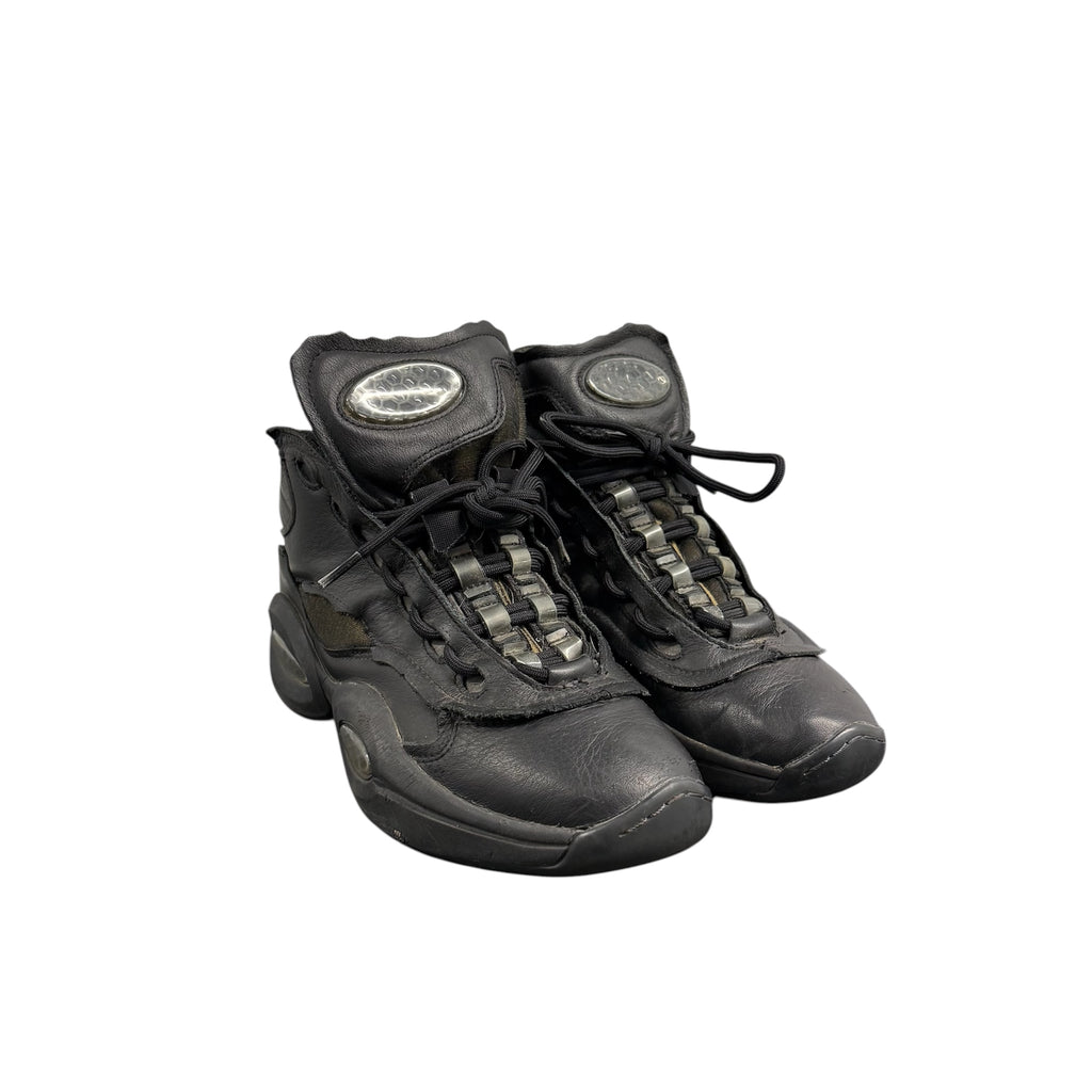 MAISON MARGIELA X REEBOK QUESTION MID MEMORY OF BASKETBALL SNEAKERS.