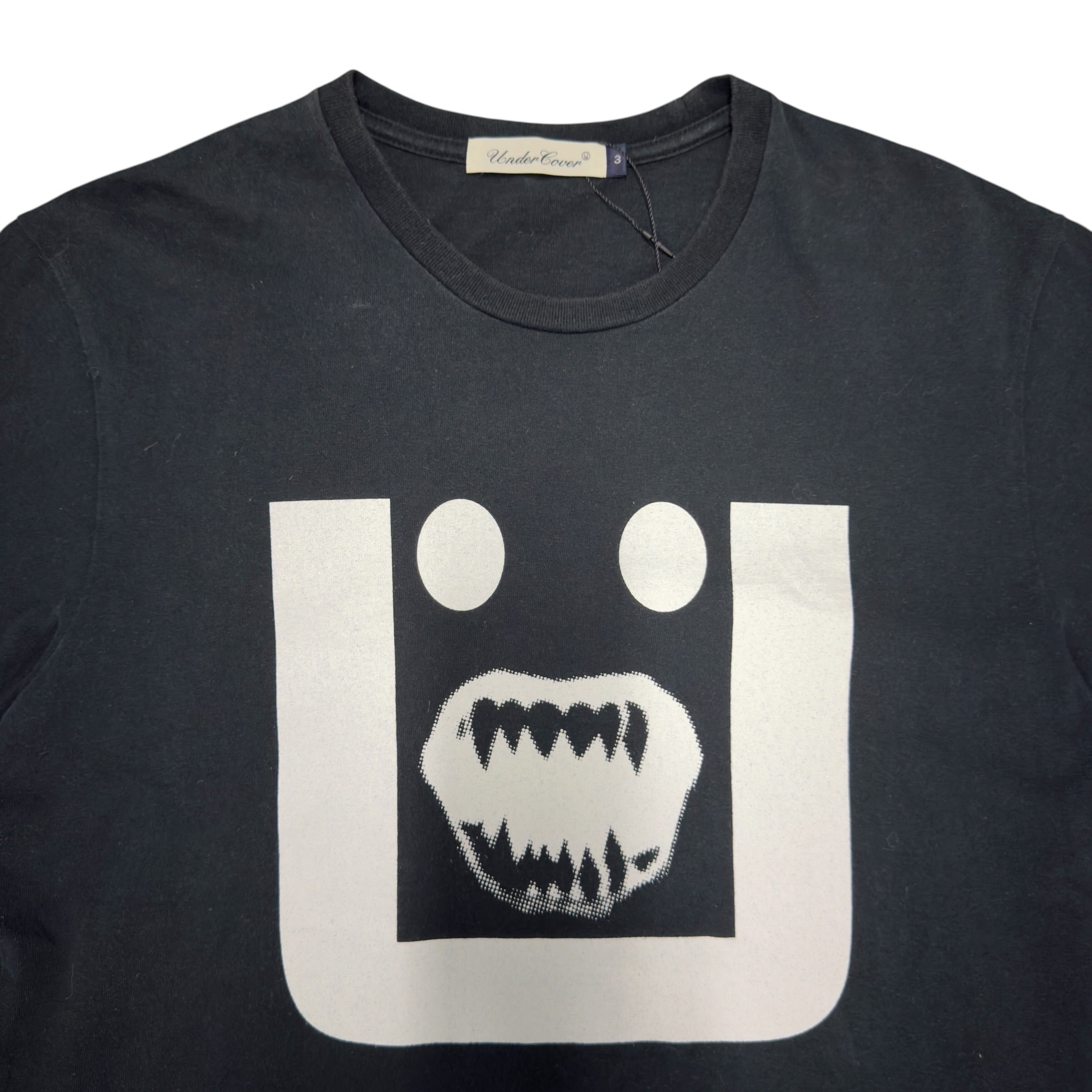 UNDERCOVER SCARY FACE TEE.