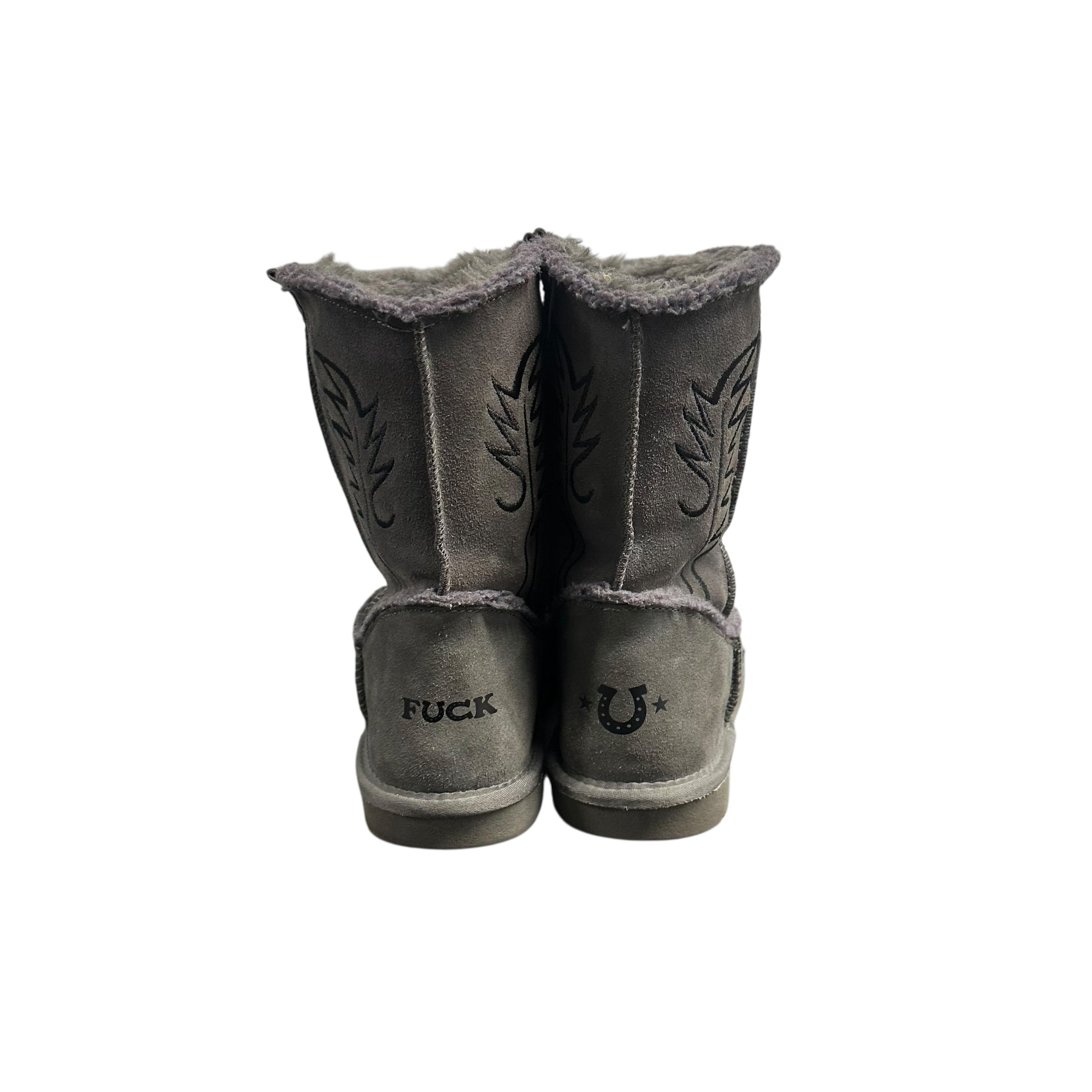 BAZO GRAY UGG STYLE BOOTS.