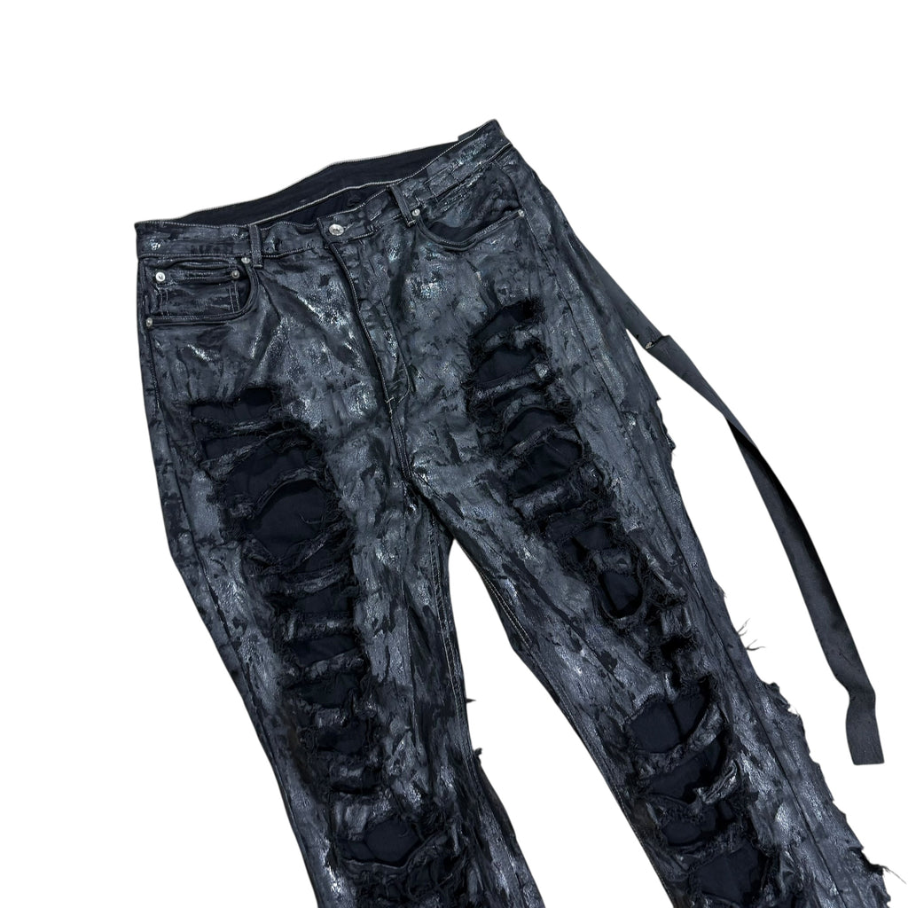 RICK OWENS DETROIT CUT DESTROYED JEANS.