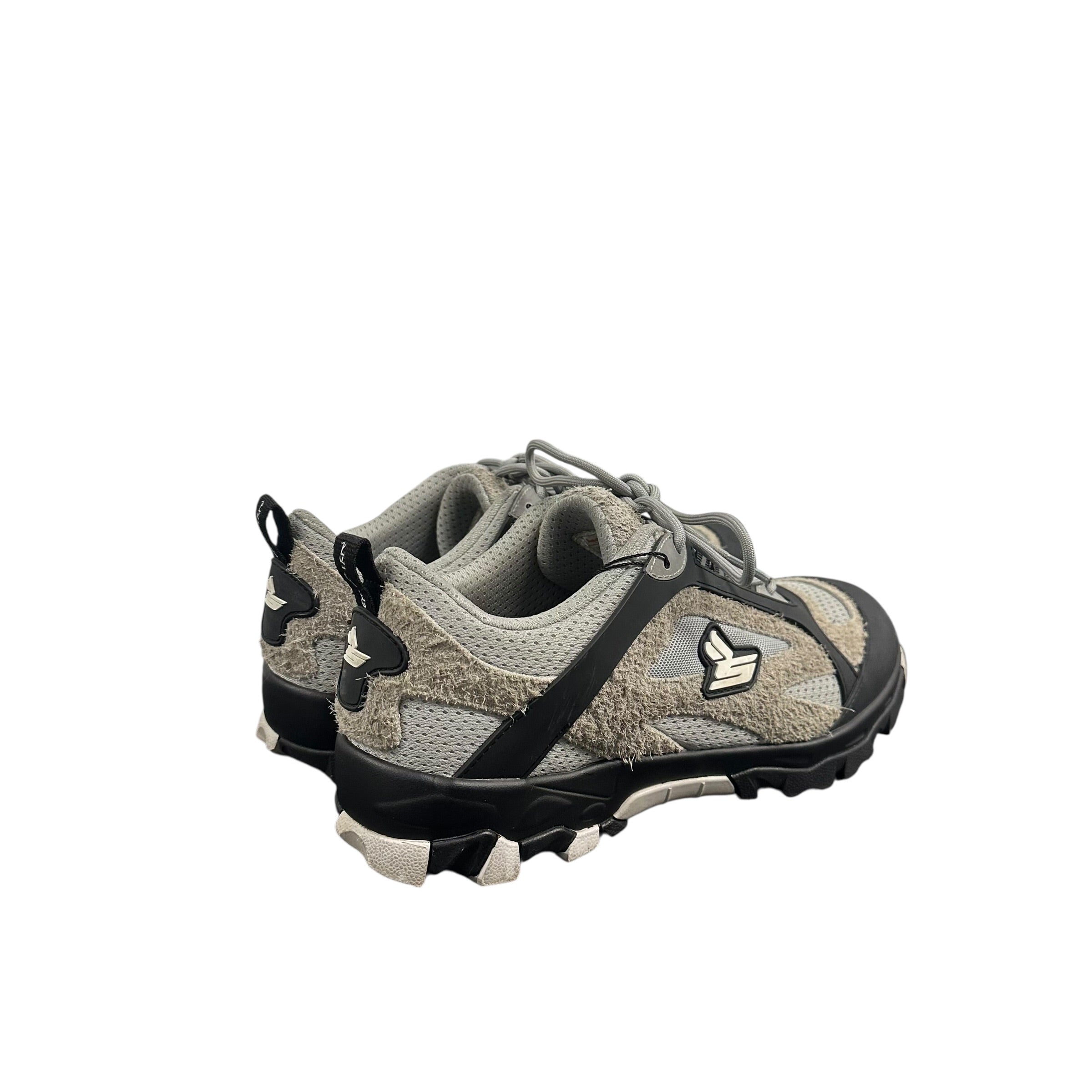 SICKÖ TRAIL HIKING SHOES.