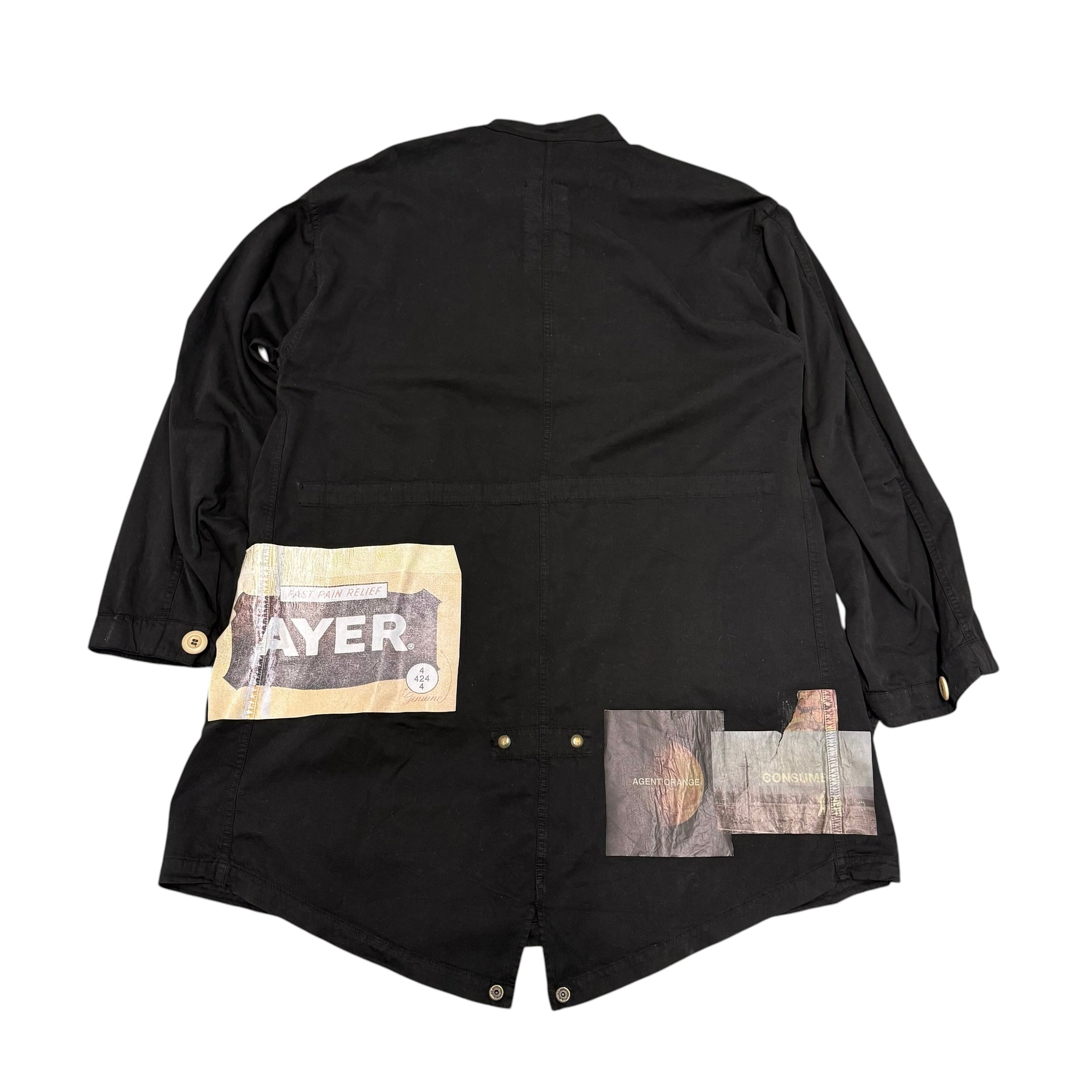 424 BLACK PRINTED OVERCOAT.