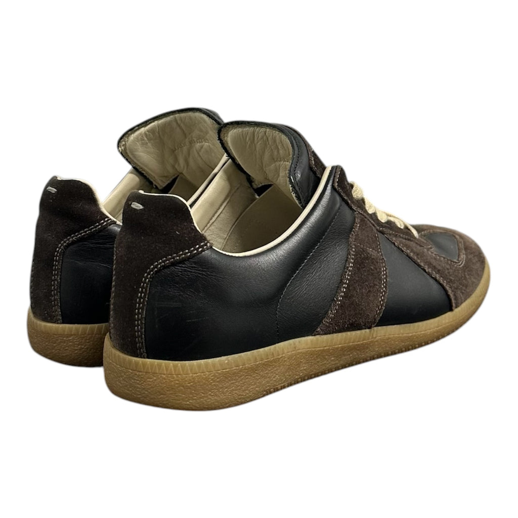 MAISON MARGIELA BROWN SUEDE GUM GATS.