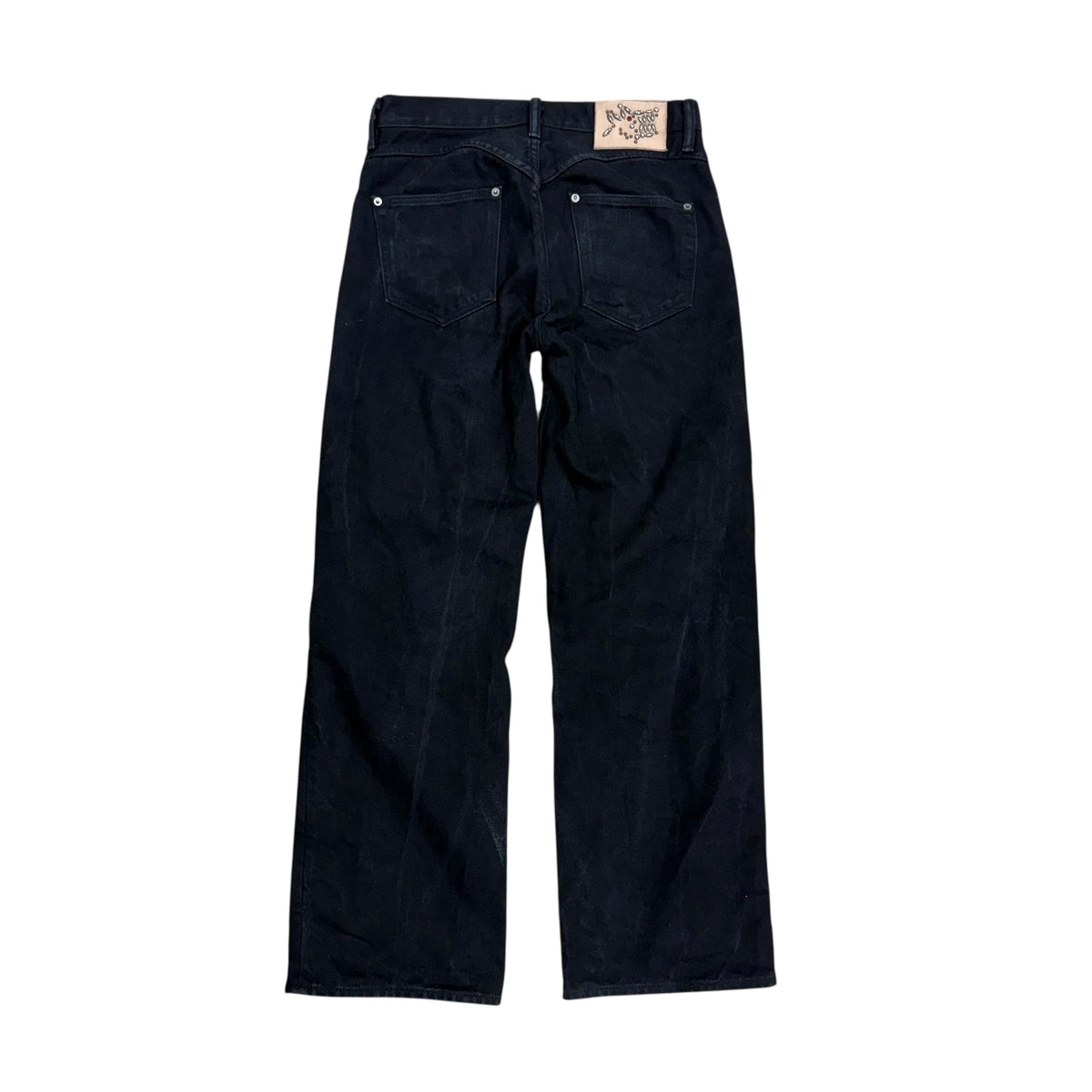 YUREMANE BLACK DENIM.