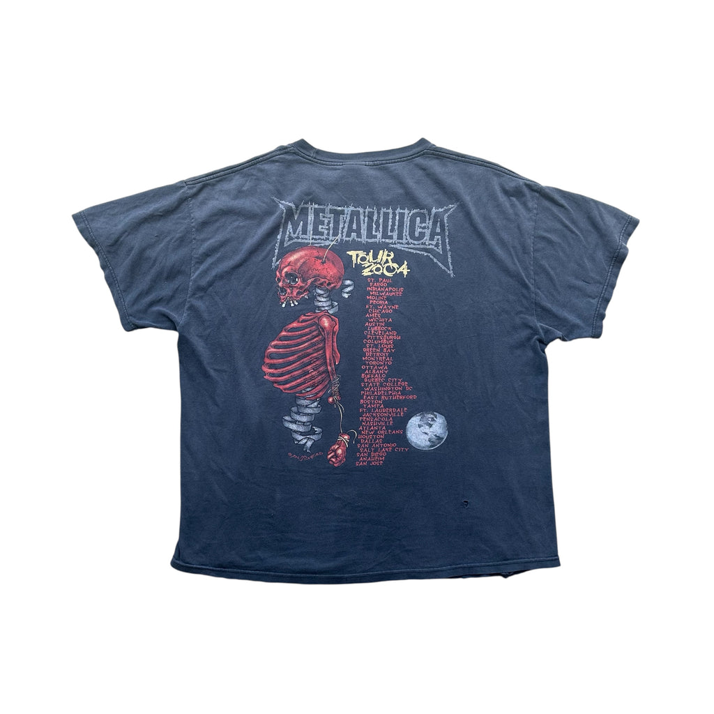 METALLICA 2004 MADLY IN ANGER WITH THE WORLD TOUR TEE.