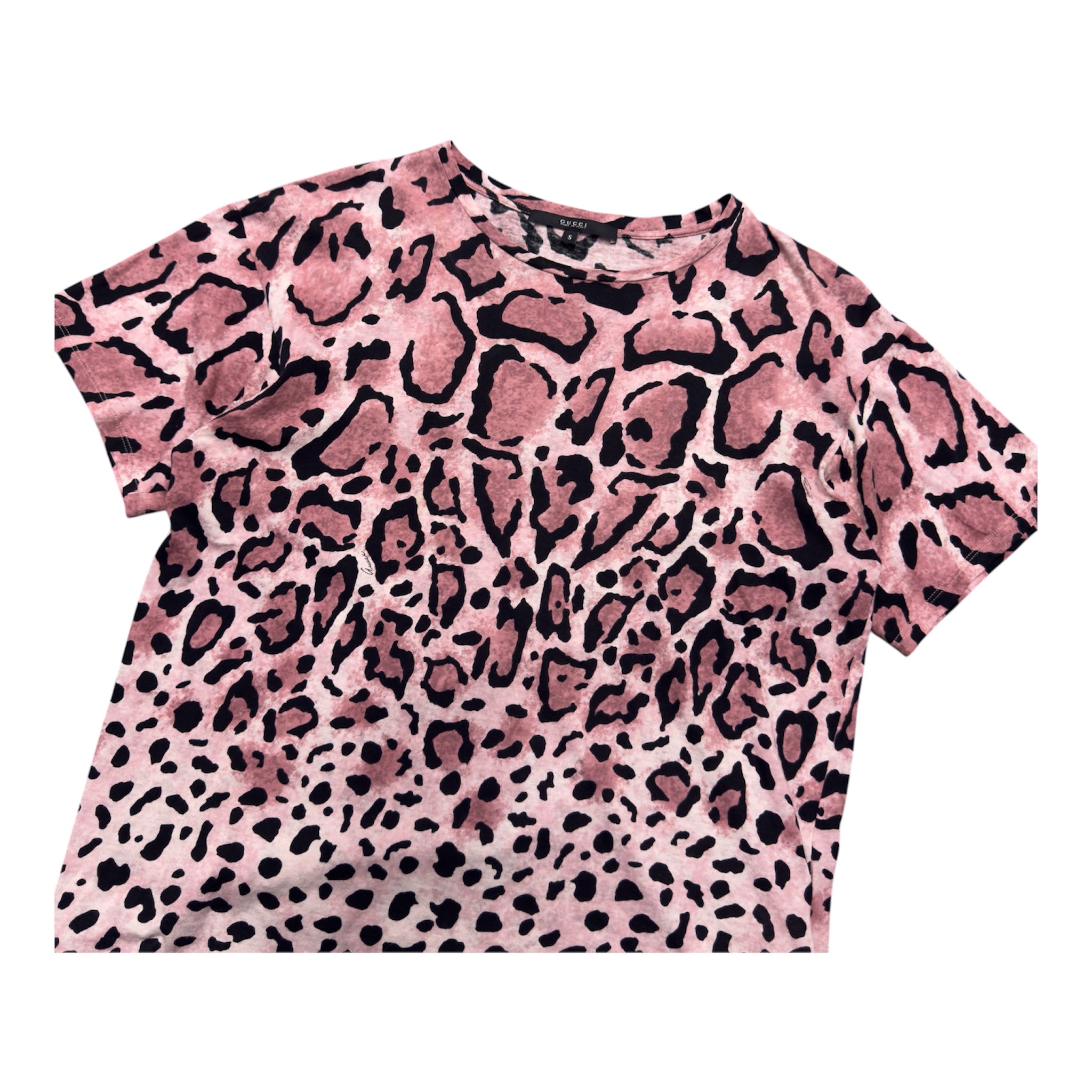 GUCCI PINK LEOPARD PRINT TEE.