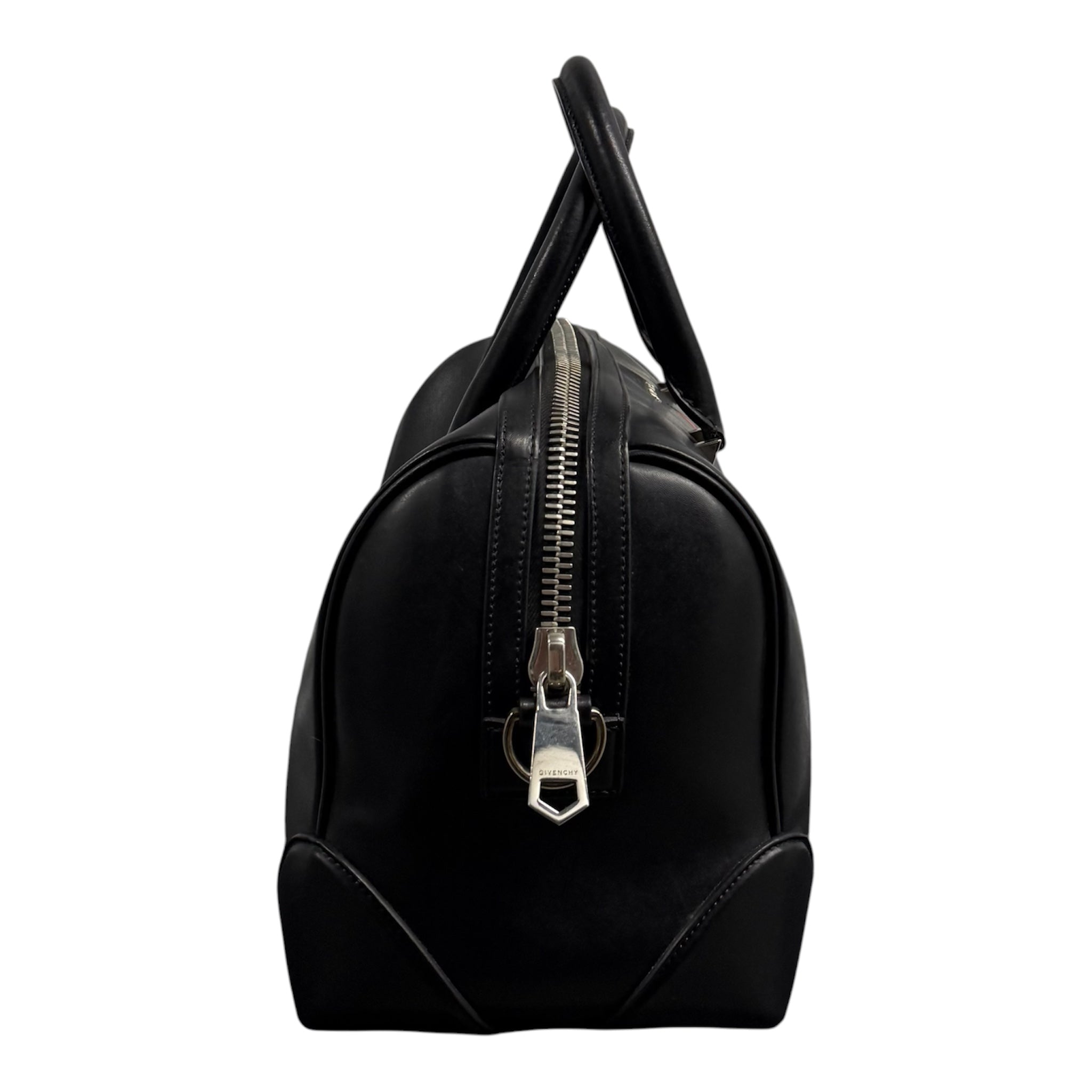 GIVENCHY LUCREZIA BOSTON BAG.