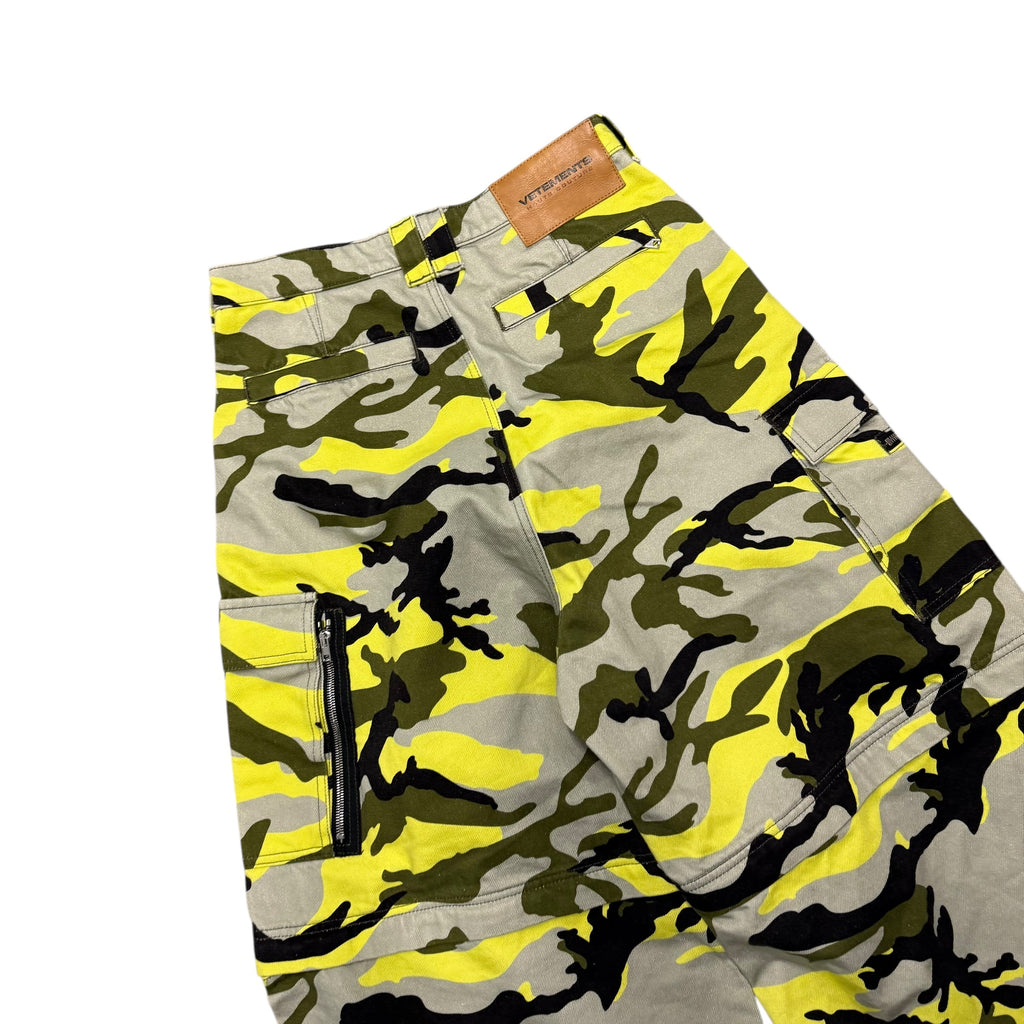 VETEMENTS YELLOW TRANSFORMER CARGO PANTS.