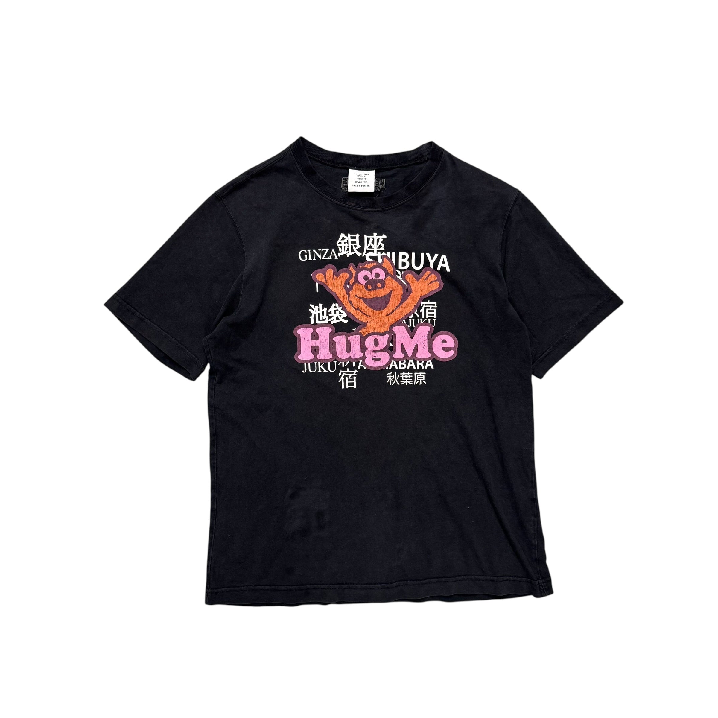 VETEMENT HUG ME TEE.