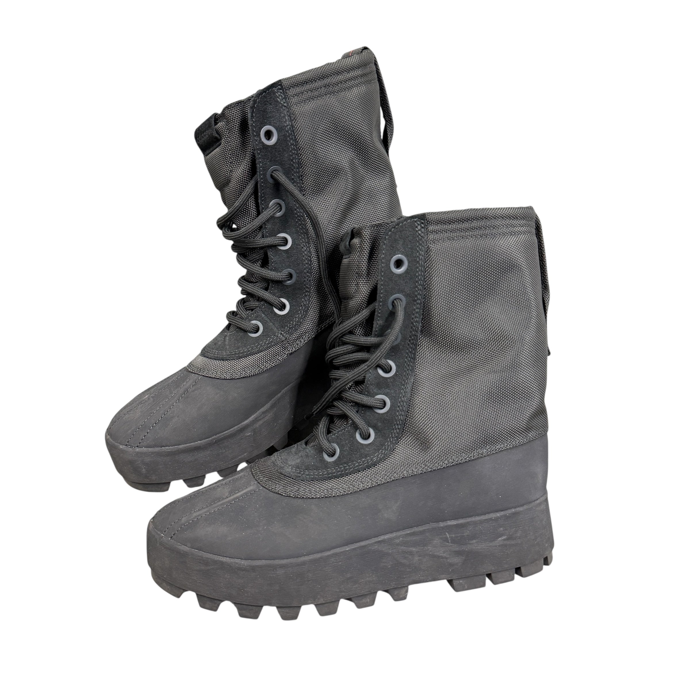 YEEZY 950 PIRATE BLACK BOOTS.