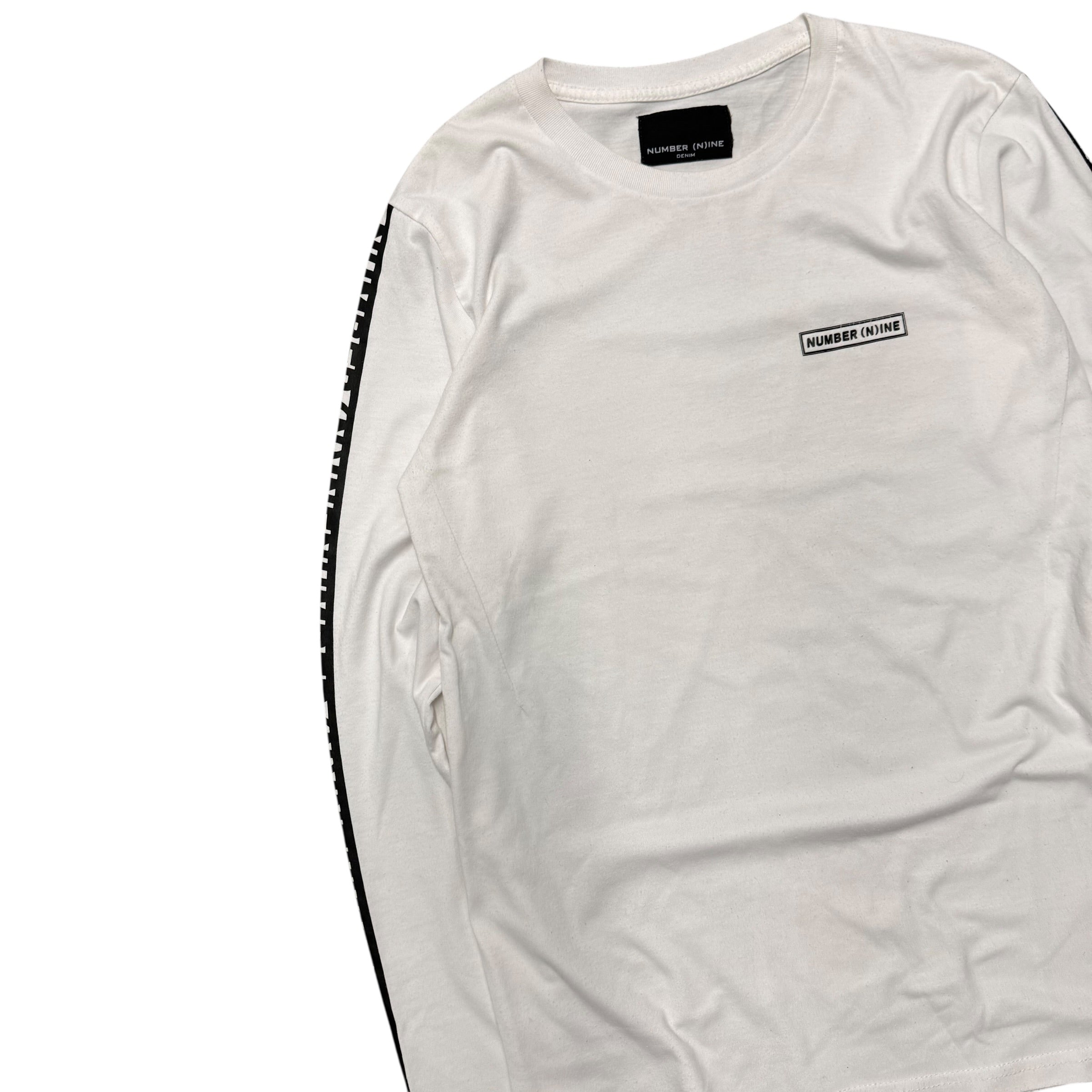 NUMBER (N)INE WHITE LONGSLEEVE LOGO HIT TEE.