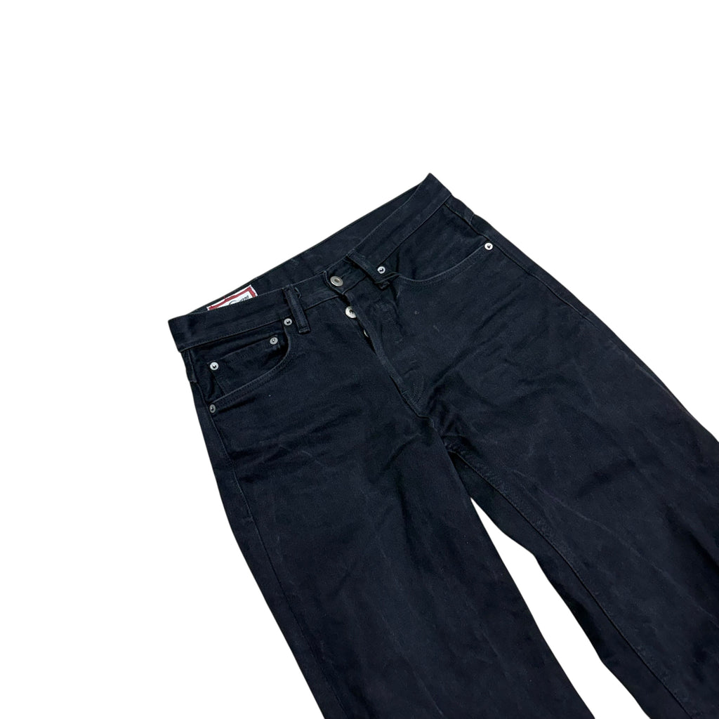 YUREMANE BLACK DENIM.