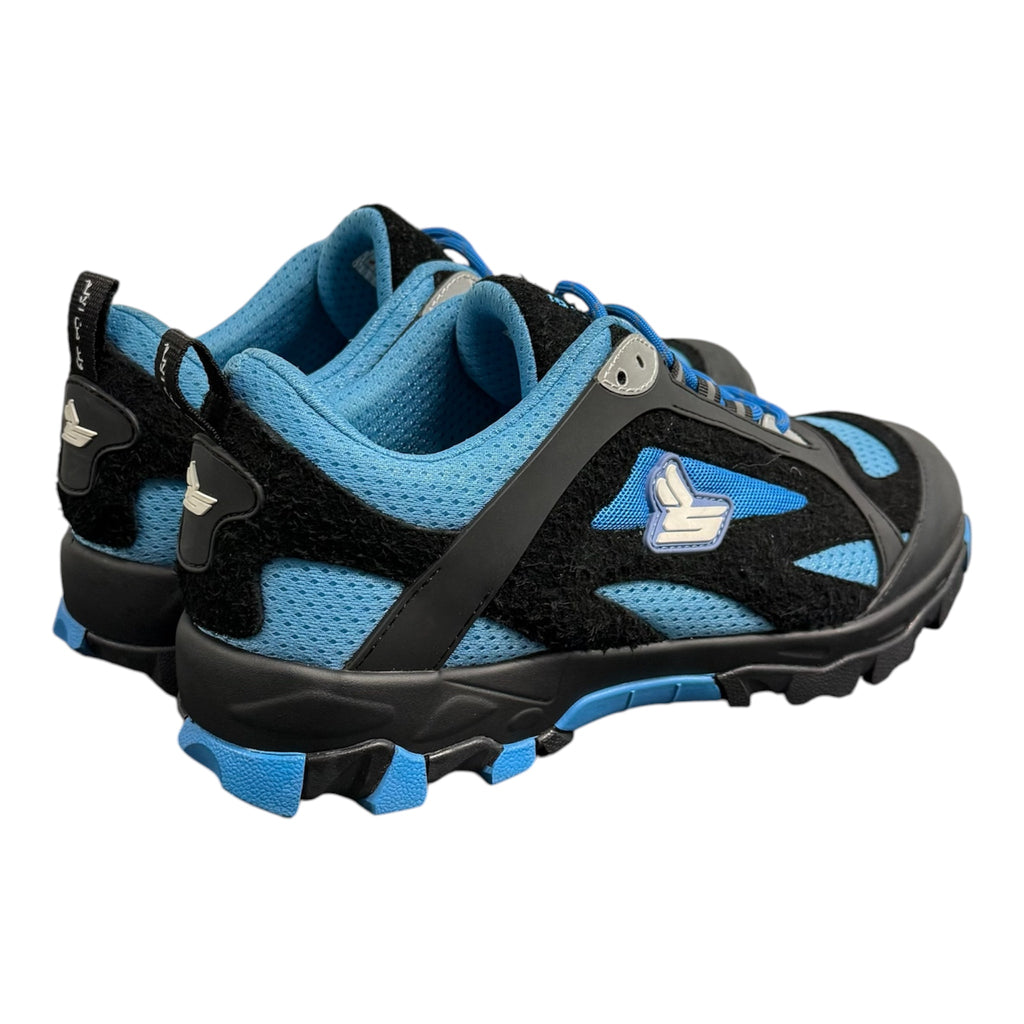 SICKÖ BLUE & BLACK HIKING SHOES.
