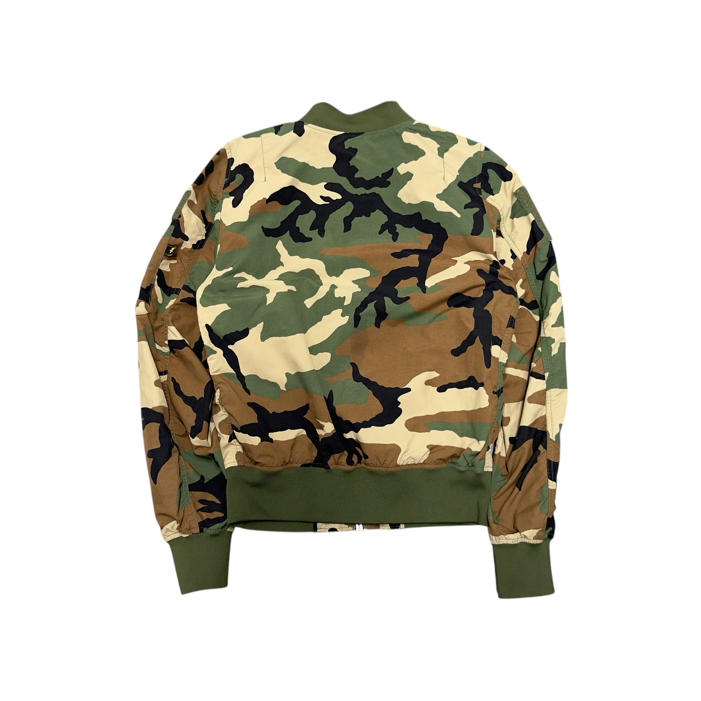 VINTAGE ALPHA INDUSTRIES REVERSIBLE CAMO JACKET.