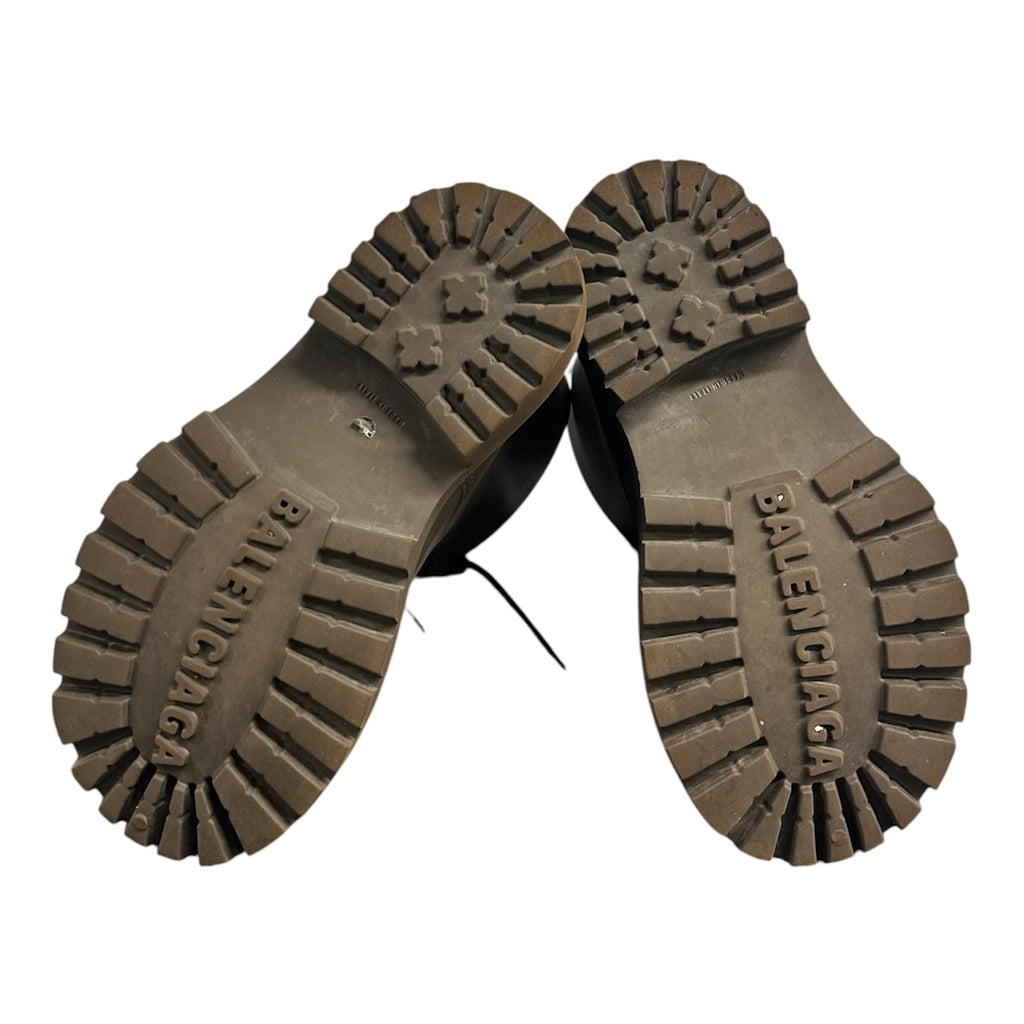 BALENCIAGA BROWN STEROID BOOTS.