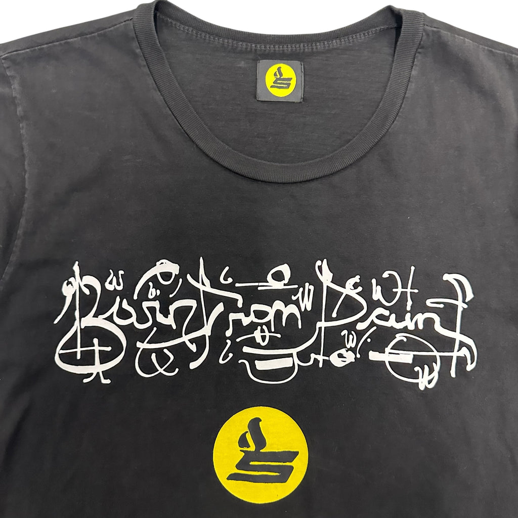 SICKO ARAB SCRIBBLE TEE.