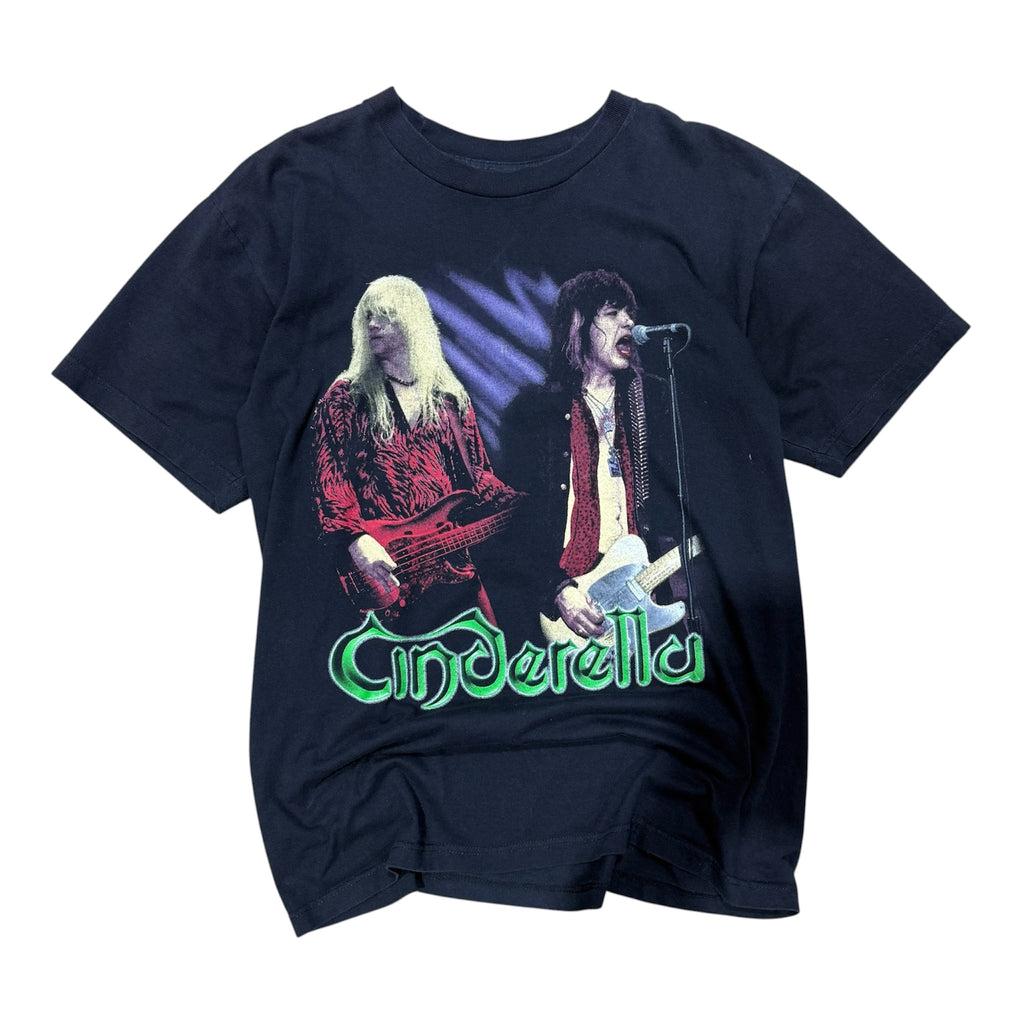 VINTAGE 2000’s CINDERELLA BAND TEE.