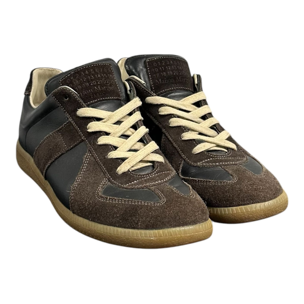 MAISON MARGIELA BROWN SUEDE GUM GATS.