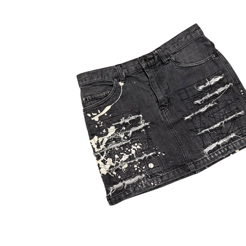 BLACK HYSTERIC GLAMOUR SKIRT.