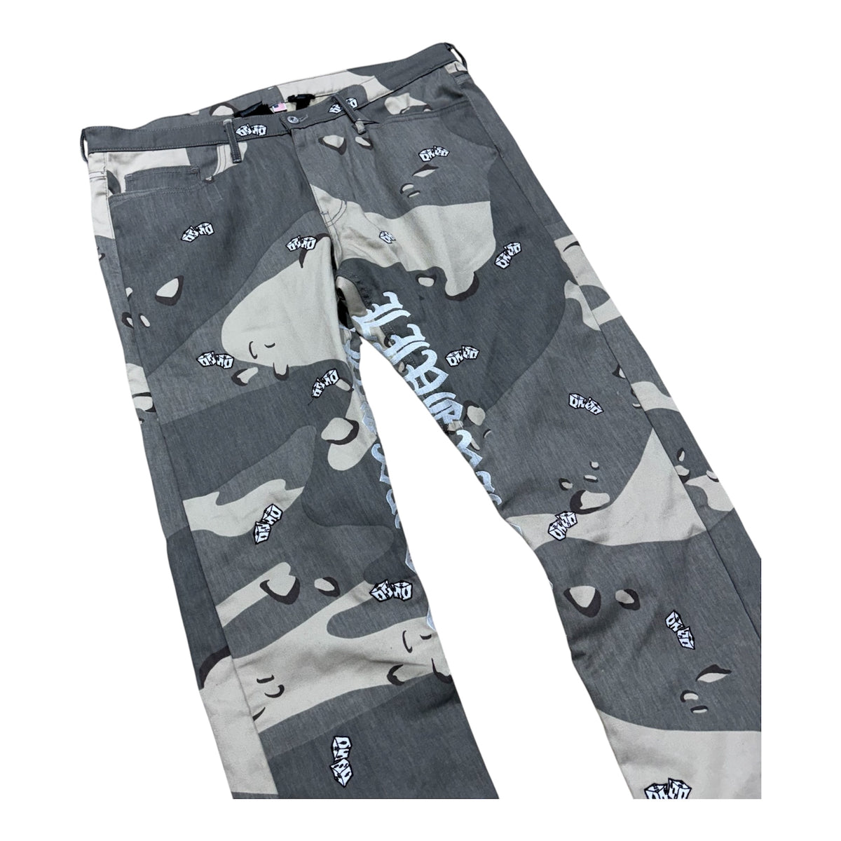 VLONE DICE CAMO DENIMS.