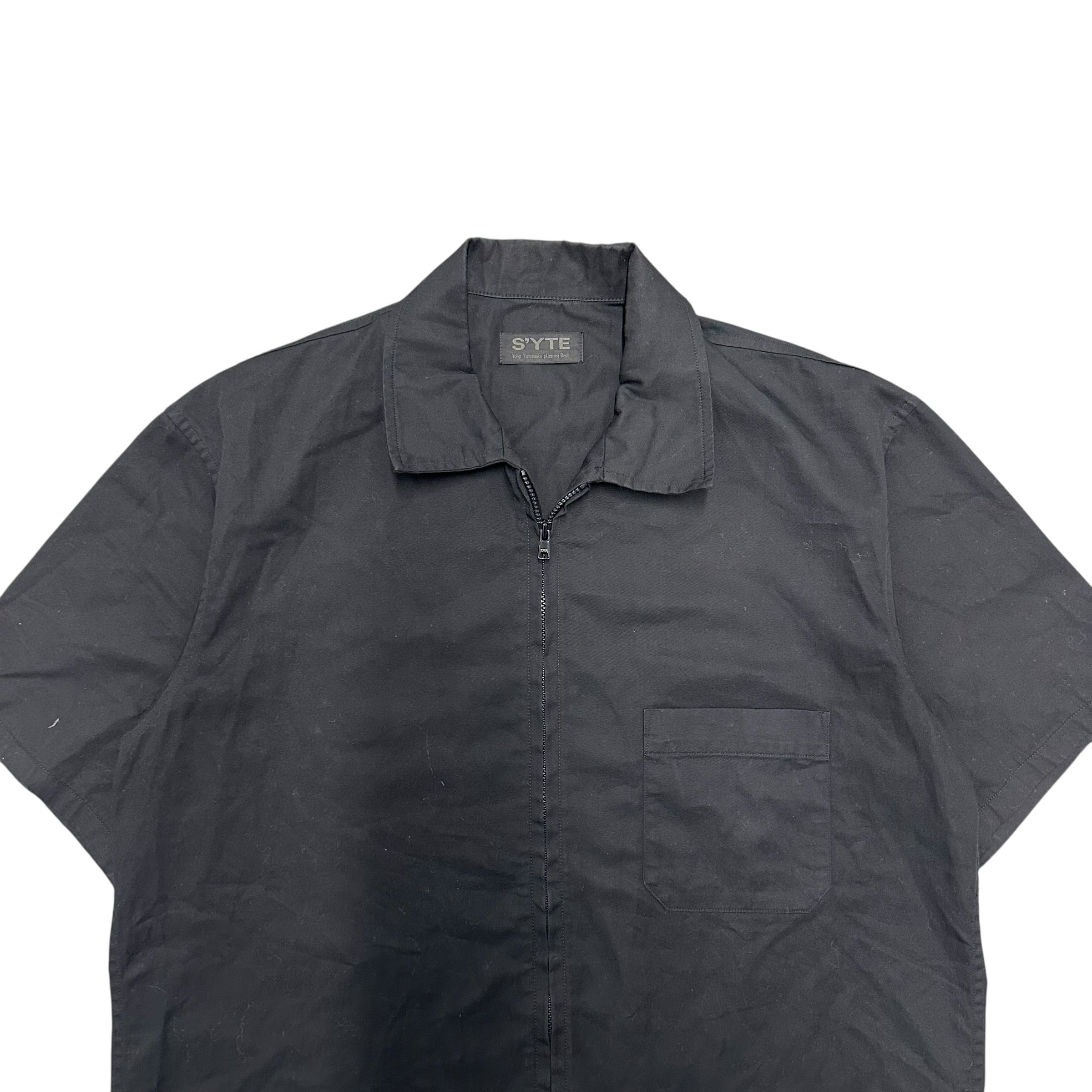 YOHJI YAMAMOTO SYTE BLACK SHORTSLEEVE ZIPUP.