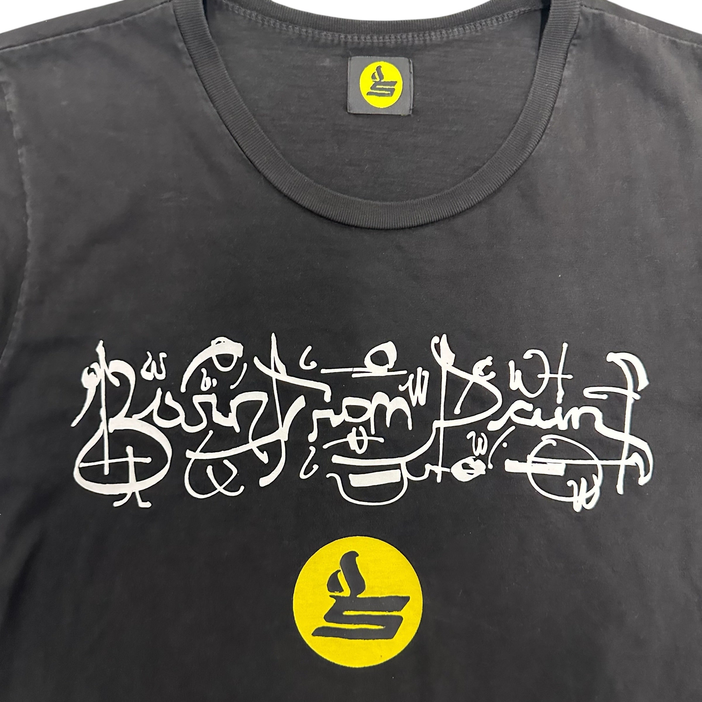 SICKO ARAB SCRIBBLE TEE.
