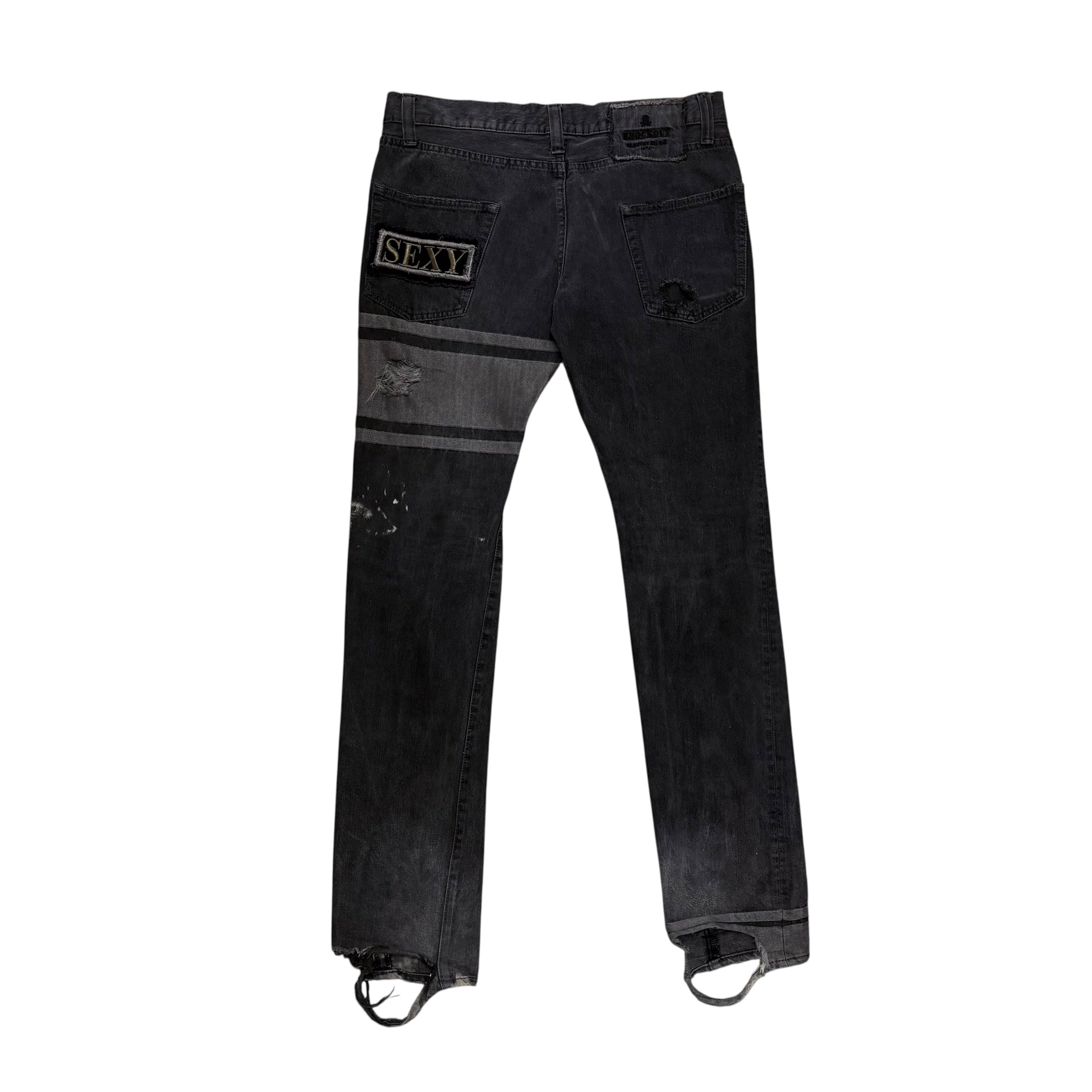 MASTERMIND STRIPED DISTRESSED DENIM.