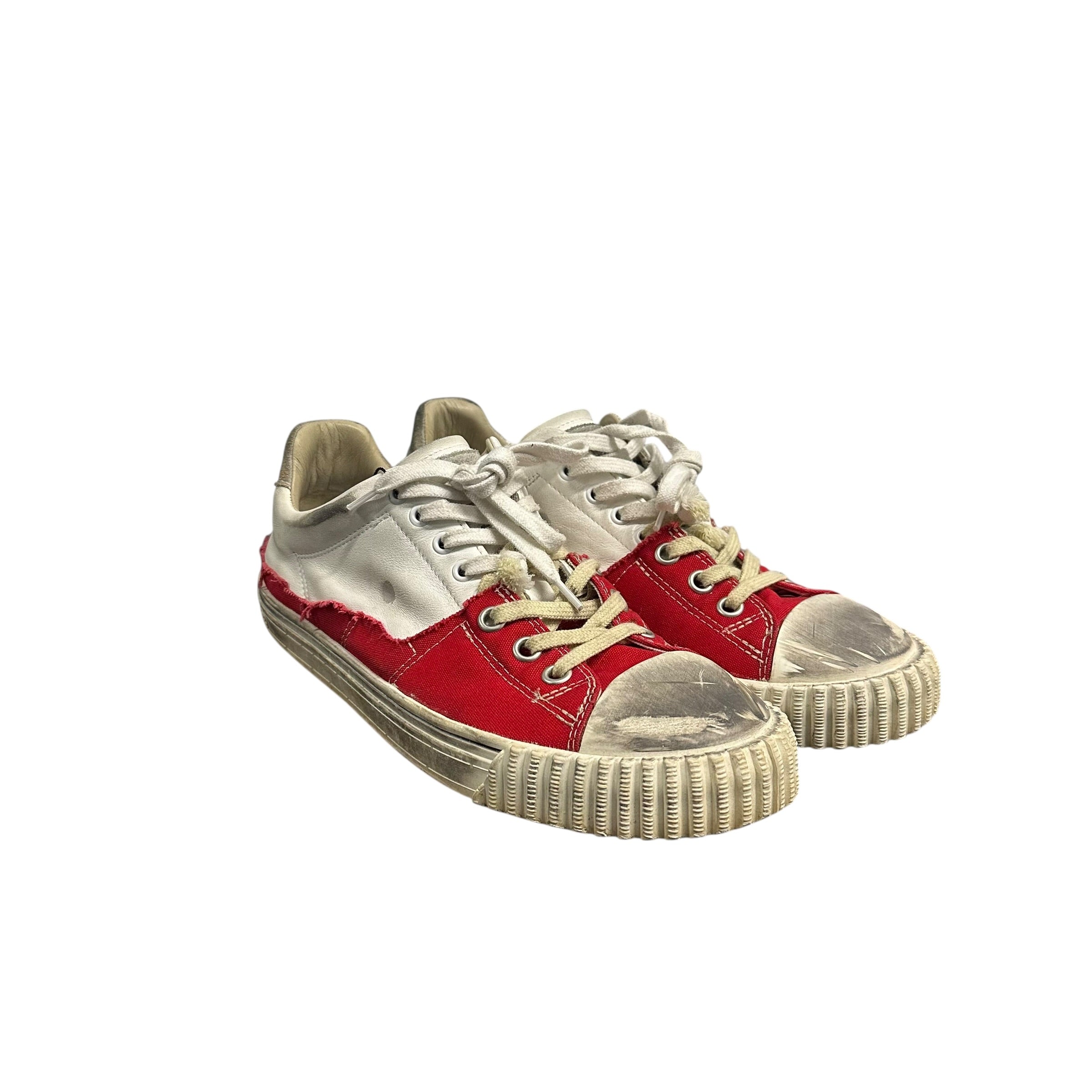 MAISON MARGIELA EVOLUTION LOW TOP SNEAKERS.