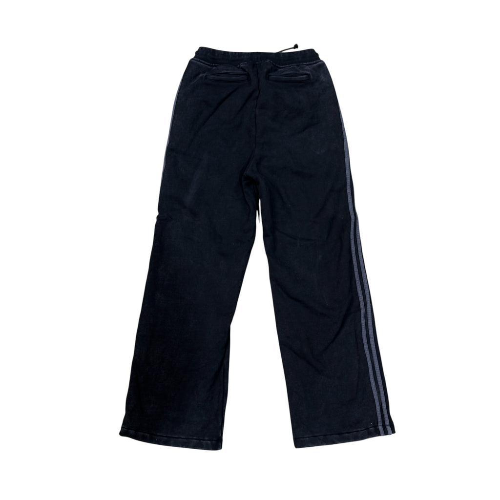 ALICE HOLLYWOOD X THUG CLUB SWEATPANTS.