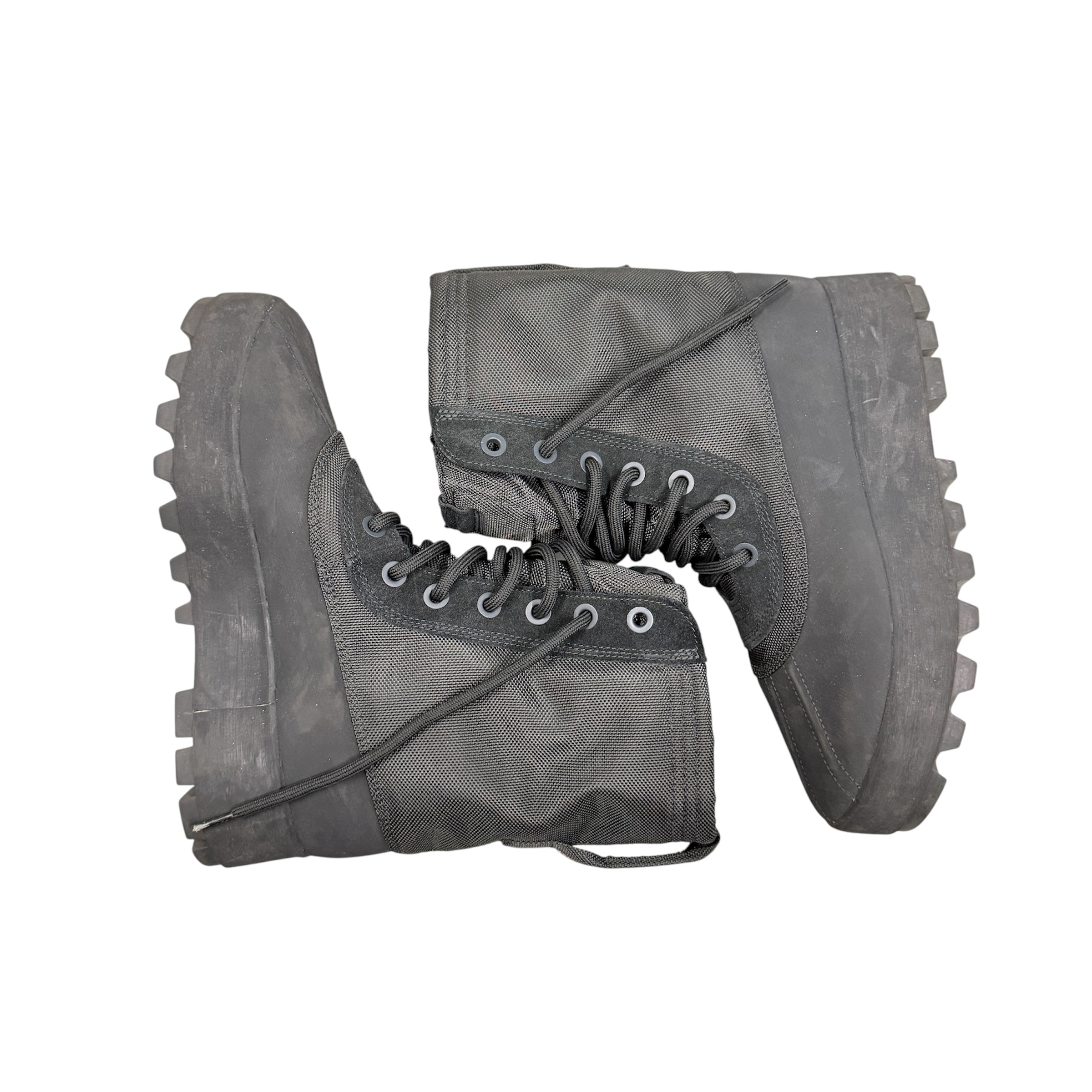 YEEZY 950 PIRATE BLACK BOOTS.